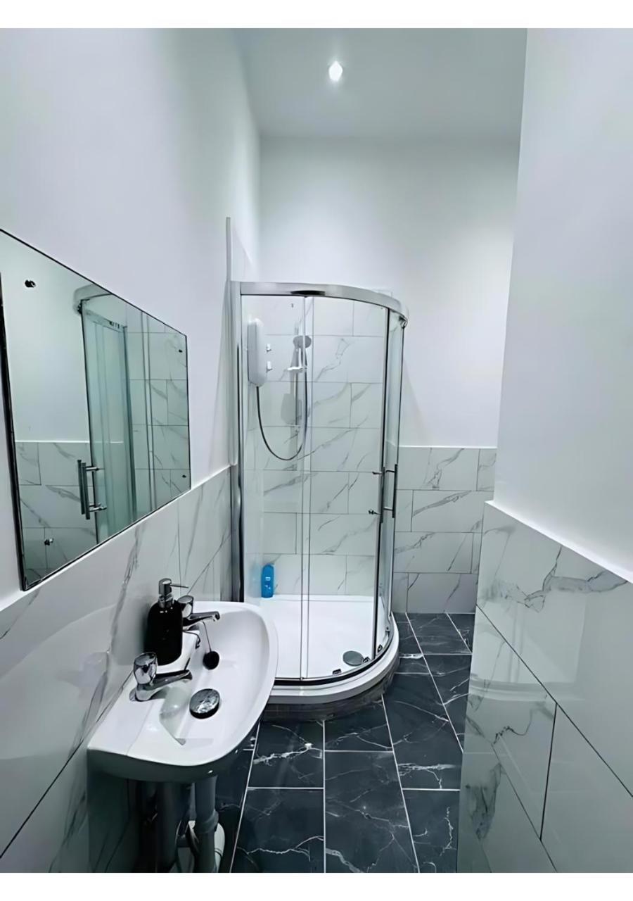 Naas Town - Budget Double Bedrooms 외부 사진